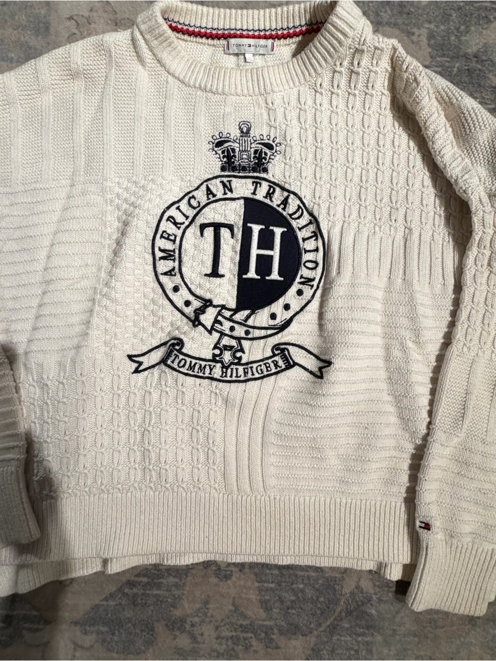 Tommy Hilfiger Cream Crewneck Sweater with Navy Crest